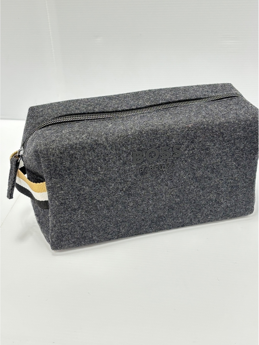 BOSS Parfums Grey Felt Travel Toiletry Bag with Zipper and Strap